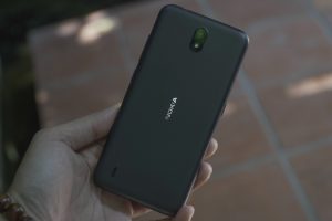 Đánh giá Nokia C1: Smartphone bình dân giá rẻ?