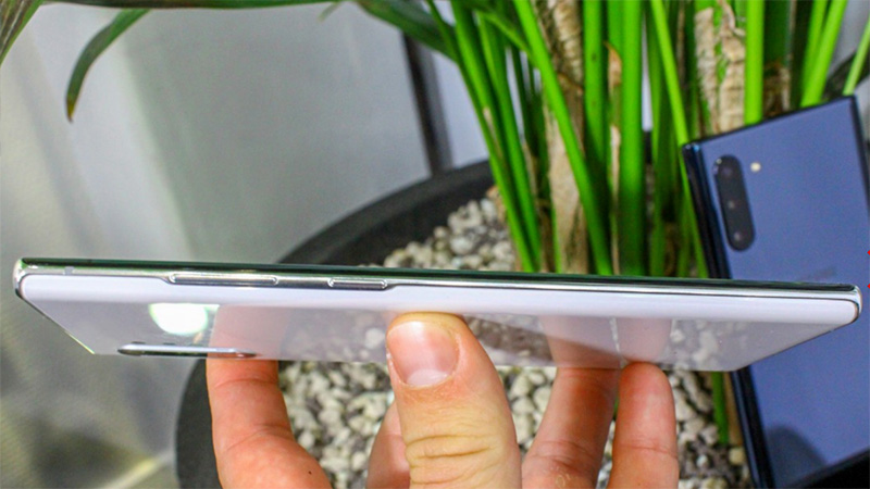Samsung Galaxy Note 10: Chỉ thiếu chút nữa là trở thành hoàn hảo