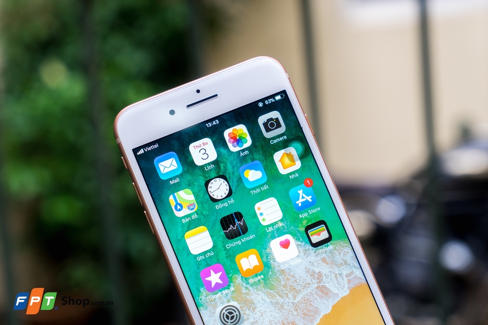 Đánh giá iPhone 8 Plus: Còn lại gì sau hai năm?
