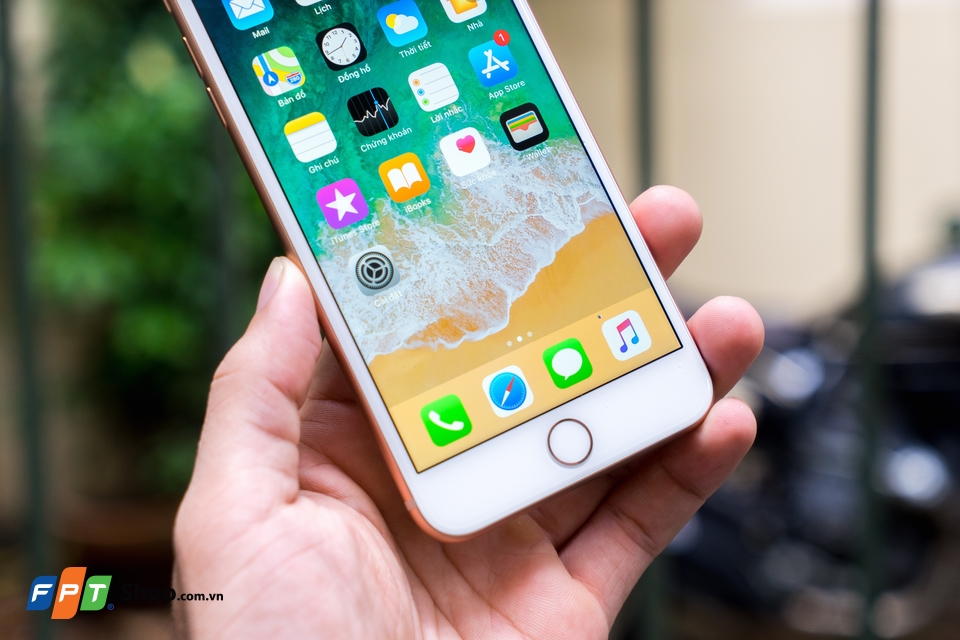 Đánh giá iPhone 8 Plus: Còn lại gì sau hai năm?